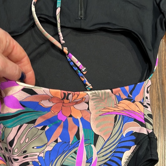 Hurley Max Palm Paradise Long Sleeve Rash Vest Bodysuit - Picture 14 of 15